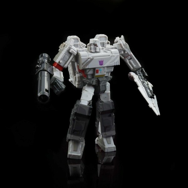 Transformers 35th Anniversary Classic Animation Siege Optimus And Megatron New Images 20 (20 of 22)